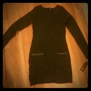 Grey sweater dress with pockets