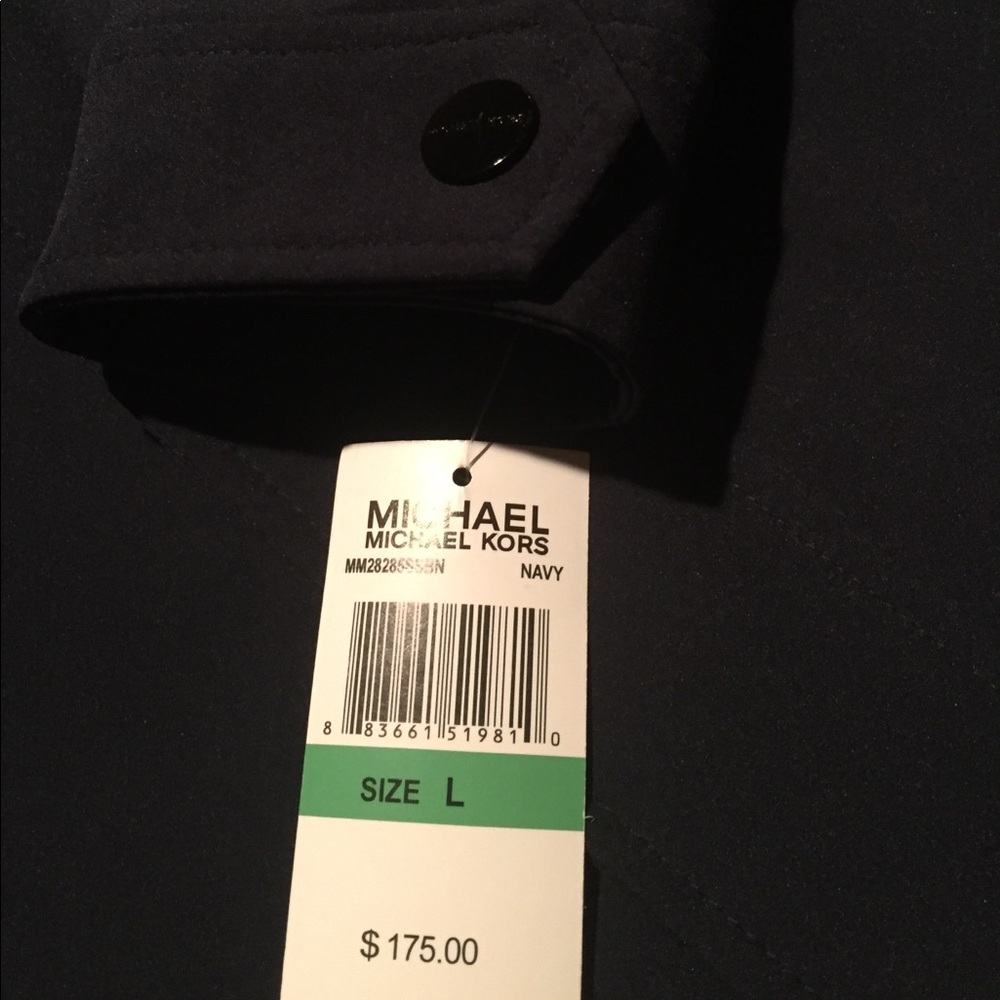 ✂️✂️ FLASH CLOSET SALE ✂️✂️ - Picture 7 of 8