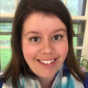 Meet your Posher, Alicia