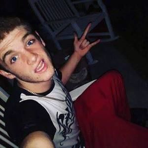 Meet your Posher, Zach