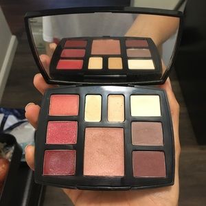 Makeup Palette - Collection essentials Chanel
