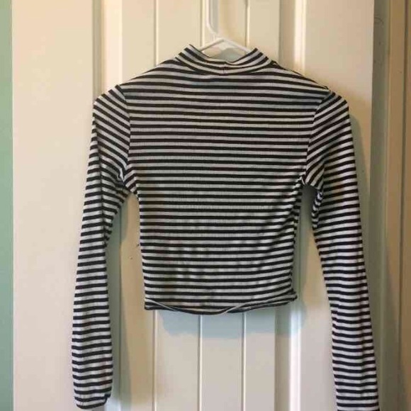 Stripped Crop Top H&M - Picture 2 of 3