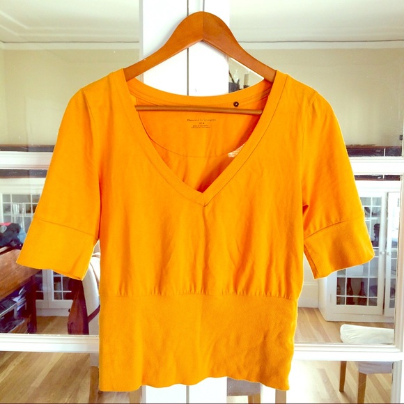 ✨SOLD✨Anthropologie Happy Mustard Top - Picture 1 of 3