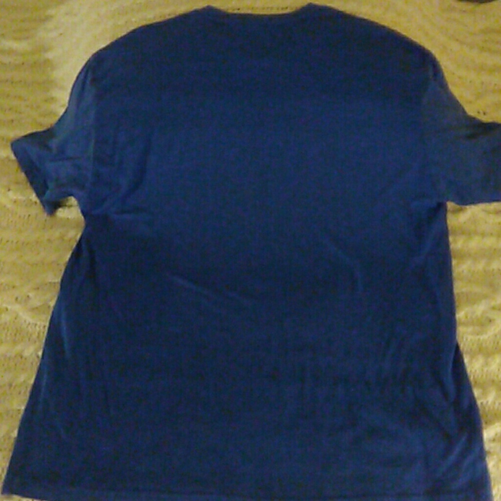 T-SHIRT - Picture 2 of 3