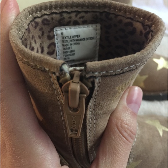 Gold star boots for toddler girl - Picture 3 of 3