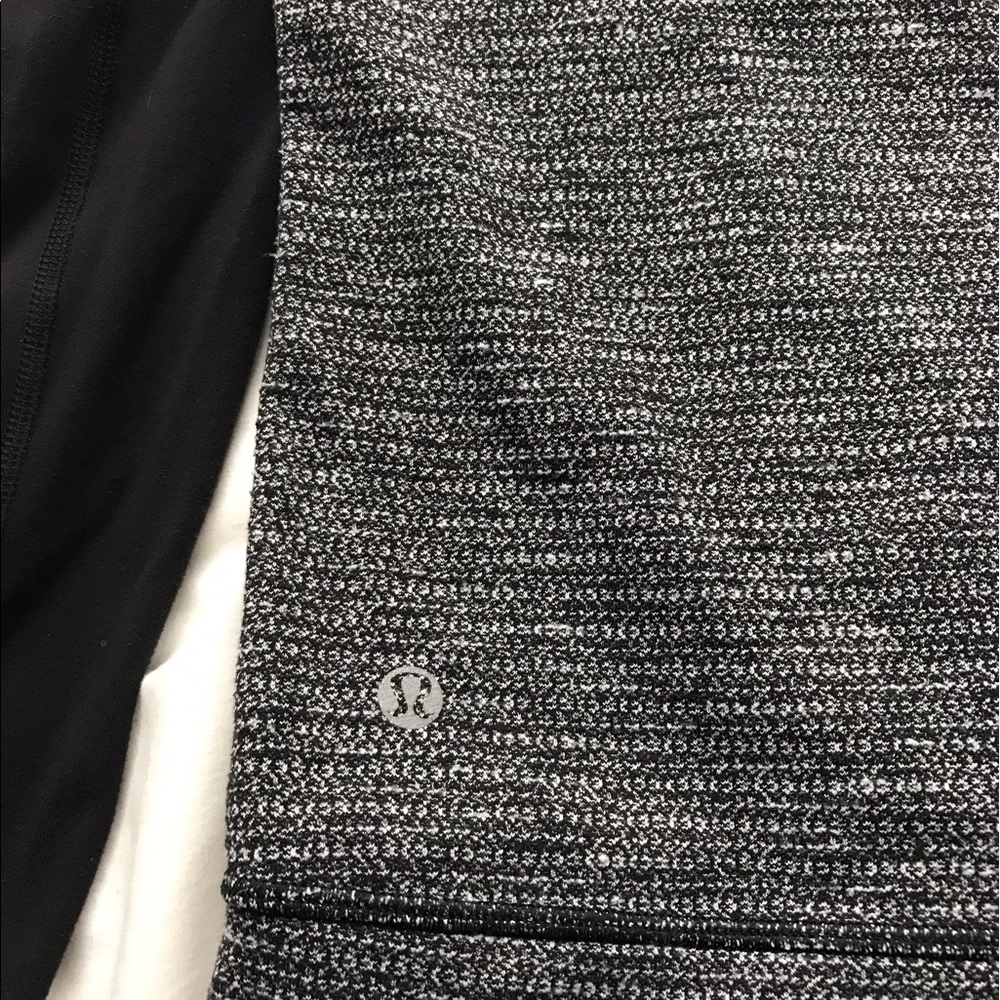 Lululemon jacket - Picture 3 of 4