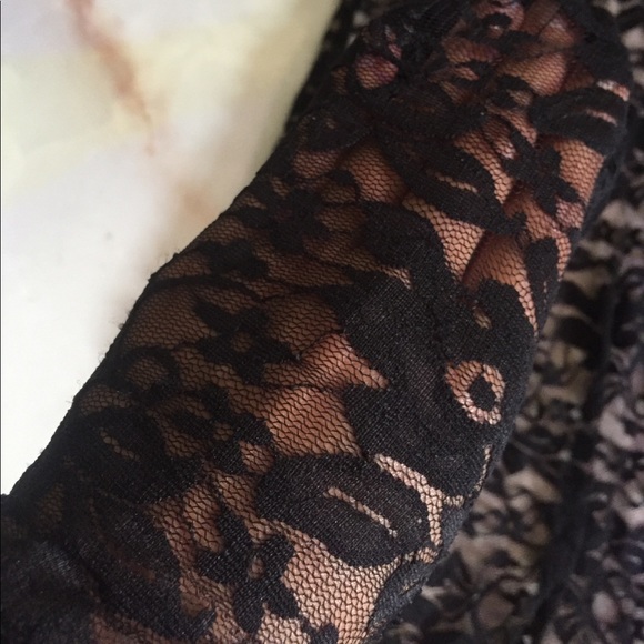 Dress - Picture 3 of 4