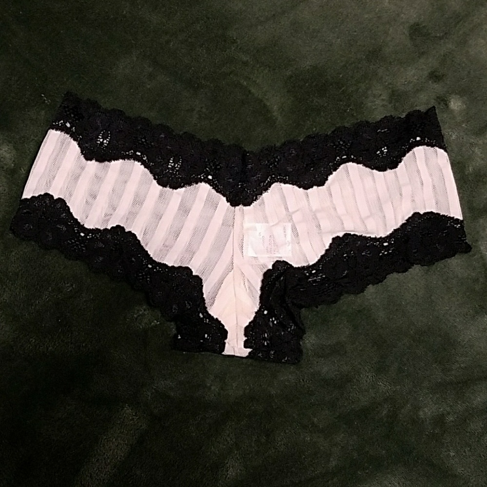 New without Tags Boyshorts Panties S Cream Black
