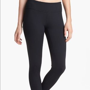 Black Zella workout leggings