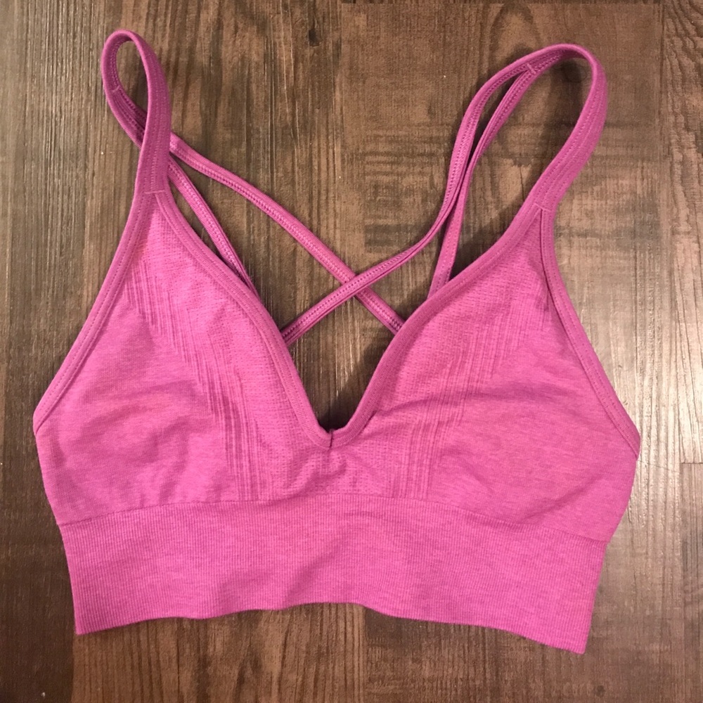 lulu lemon sports bra