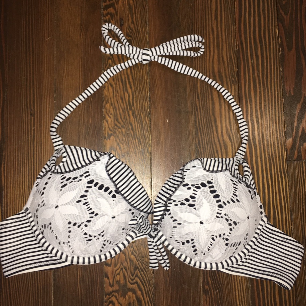 VS bombshell bathingsuit!