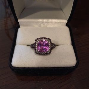 Kay's Ring
