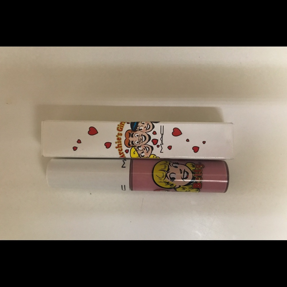💄 MAC Archie's Girls Lipglass 💄
