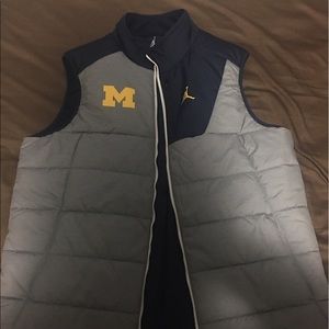Men's XL Jordan Michigan vest
