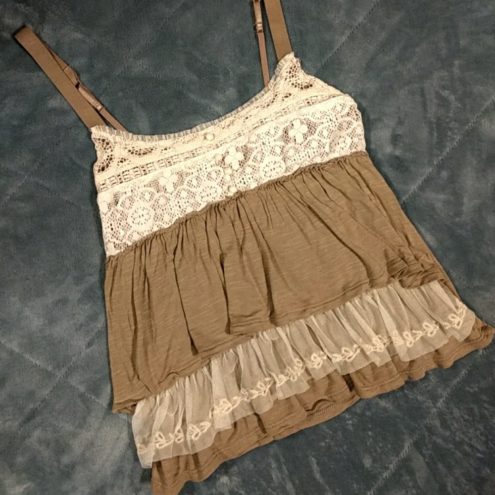 American Eagle top