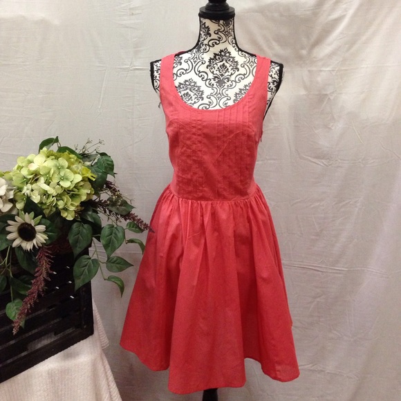 LC Lauren Conrad Dresses & Skirts - ⭐️SOLD⭐️ LC Lauren Conrad Coral Lace Back Fluffy