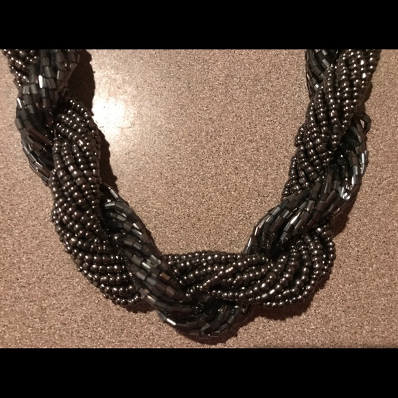 Hand-Beaded Ghanaian Necklace & Bracelet Set - Picture 4 of 6