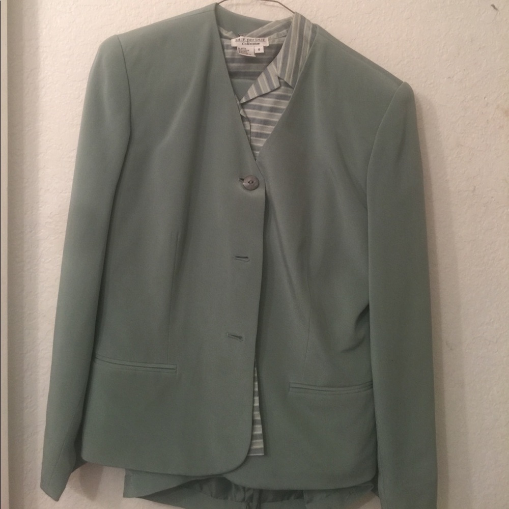 *DUÉperDUÉ* Green blazer w/ vest and pants