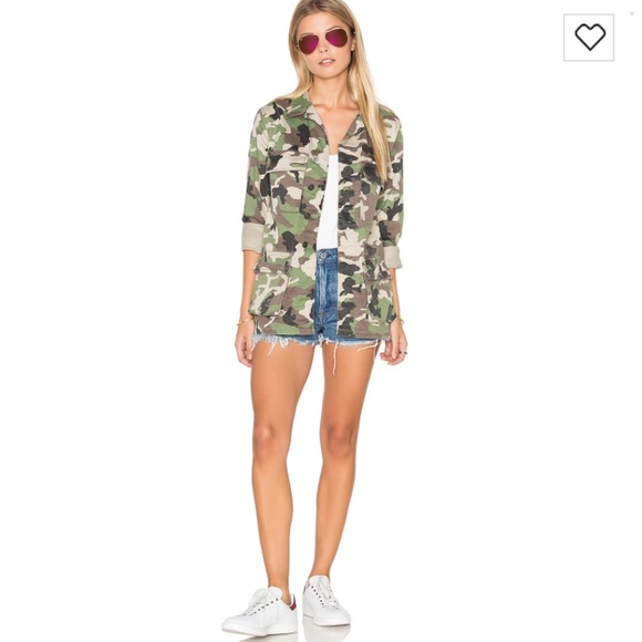 DL1961 Jackets & Blazers - ✨NWT✨DL1961 'Dakota' Camo Jacket 🔥