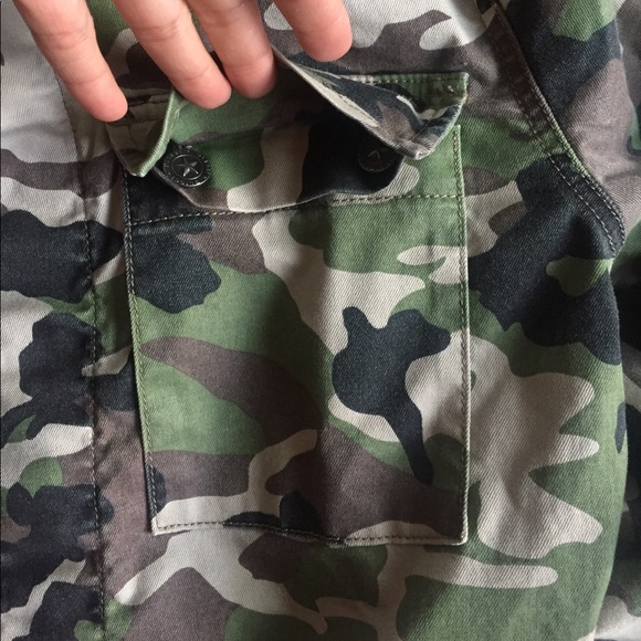 ✨NWT✨DL1961 'Dakota' Camo Jacket 🔥 - Picture 6 of 7