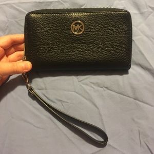 Michael Kors wallet