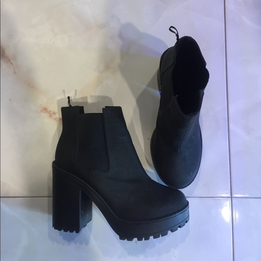 Black boots