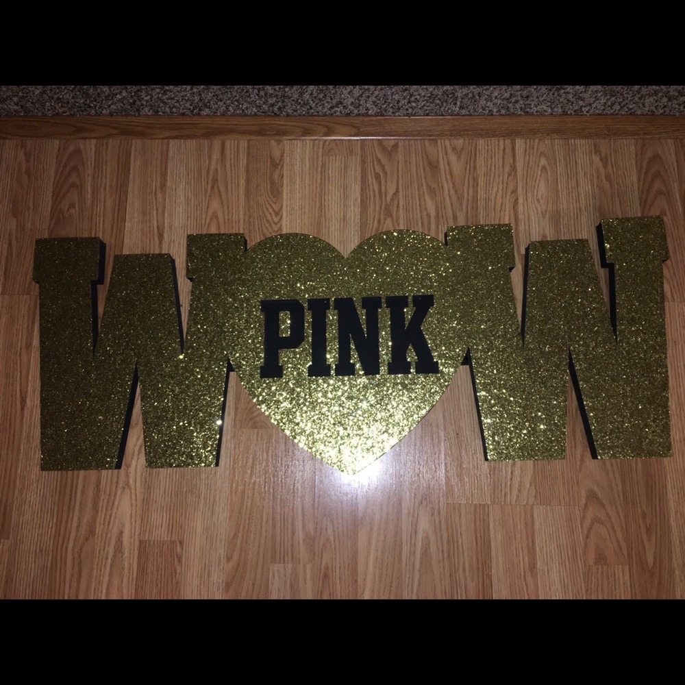 🚫🚫SOLD🚫🚫Victoria's Secret PINK prop sign