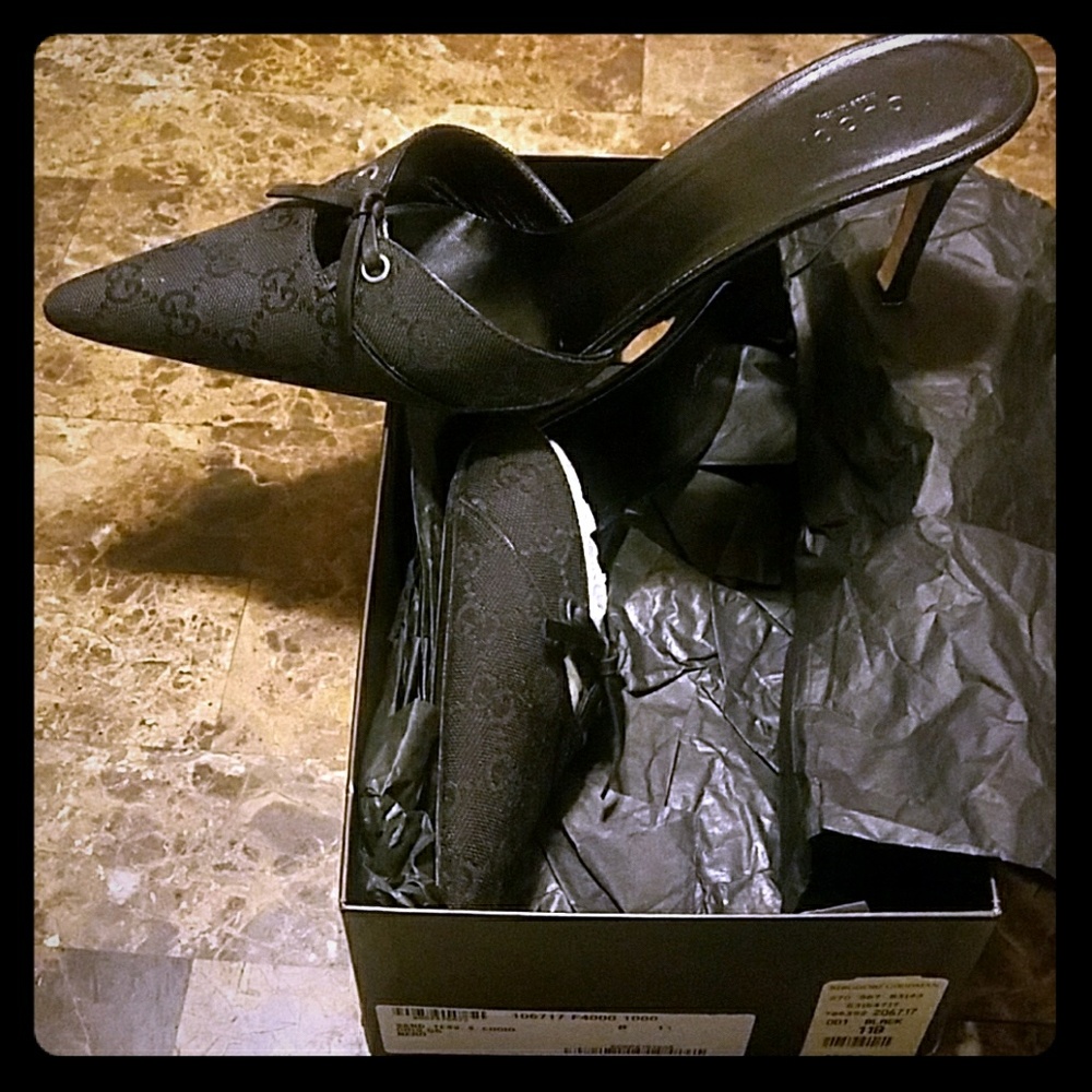 Gucci slide heels