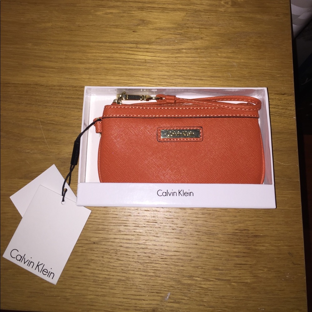 calvin klein wristlet