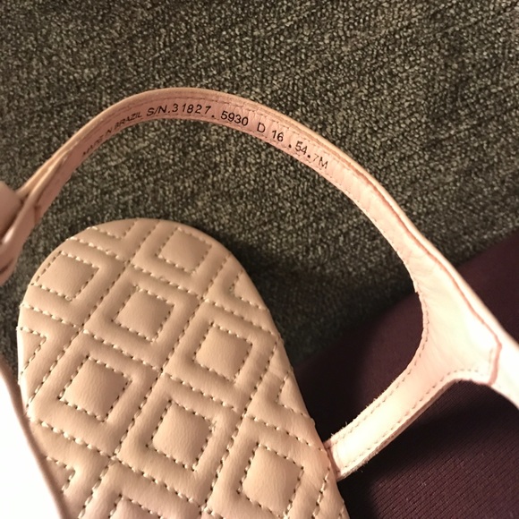 SOLD!! NIB Tory Burch Quilted Marion Sandals - Picture 5 of 5