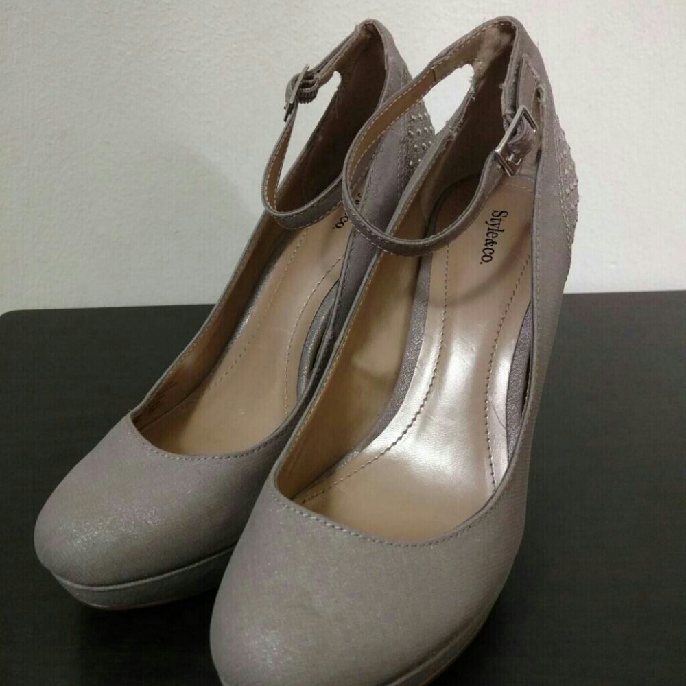 Style & Co Heels