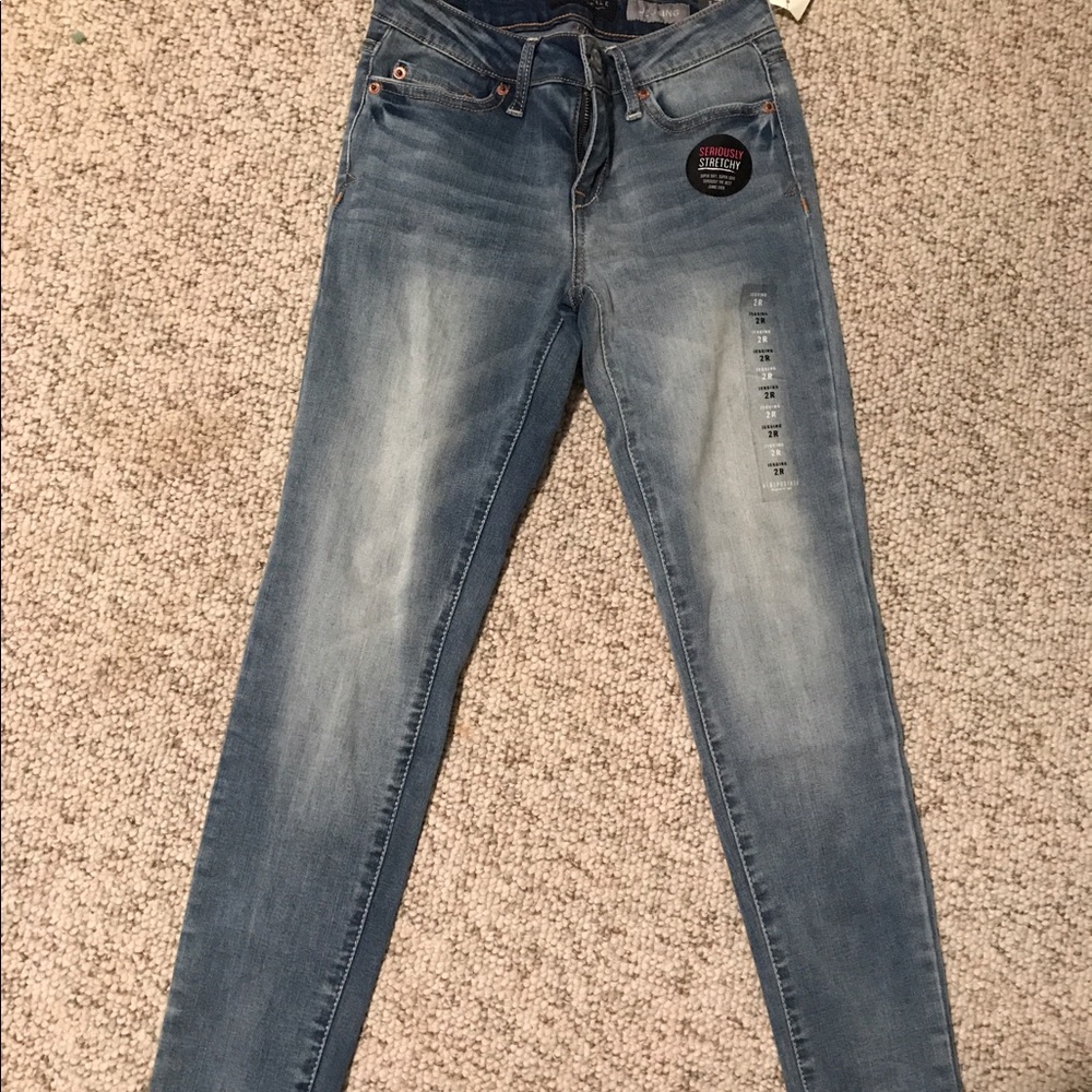 Aeropostale light wash jeggings