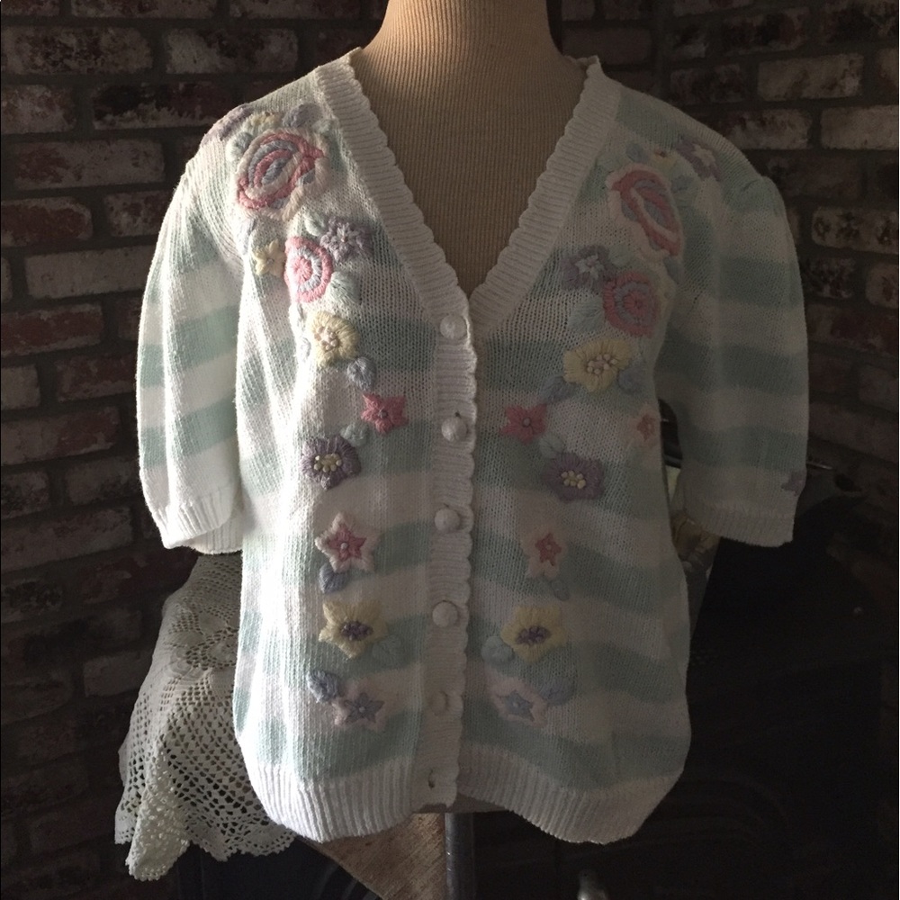 Vintage 80's Floral Short Sleeve Sweater