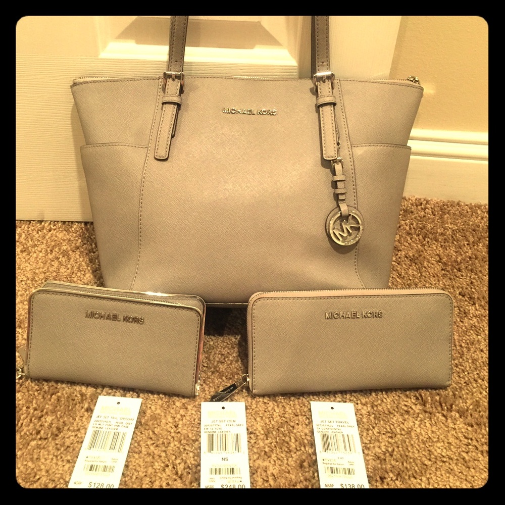 Michael Kors ***SOLD***