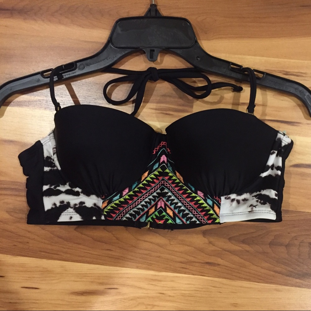 Black&colorful stitched pattern push-up bikini top
