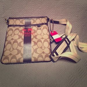 Coach Classic Messenger Bag