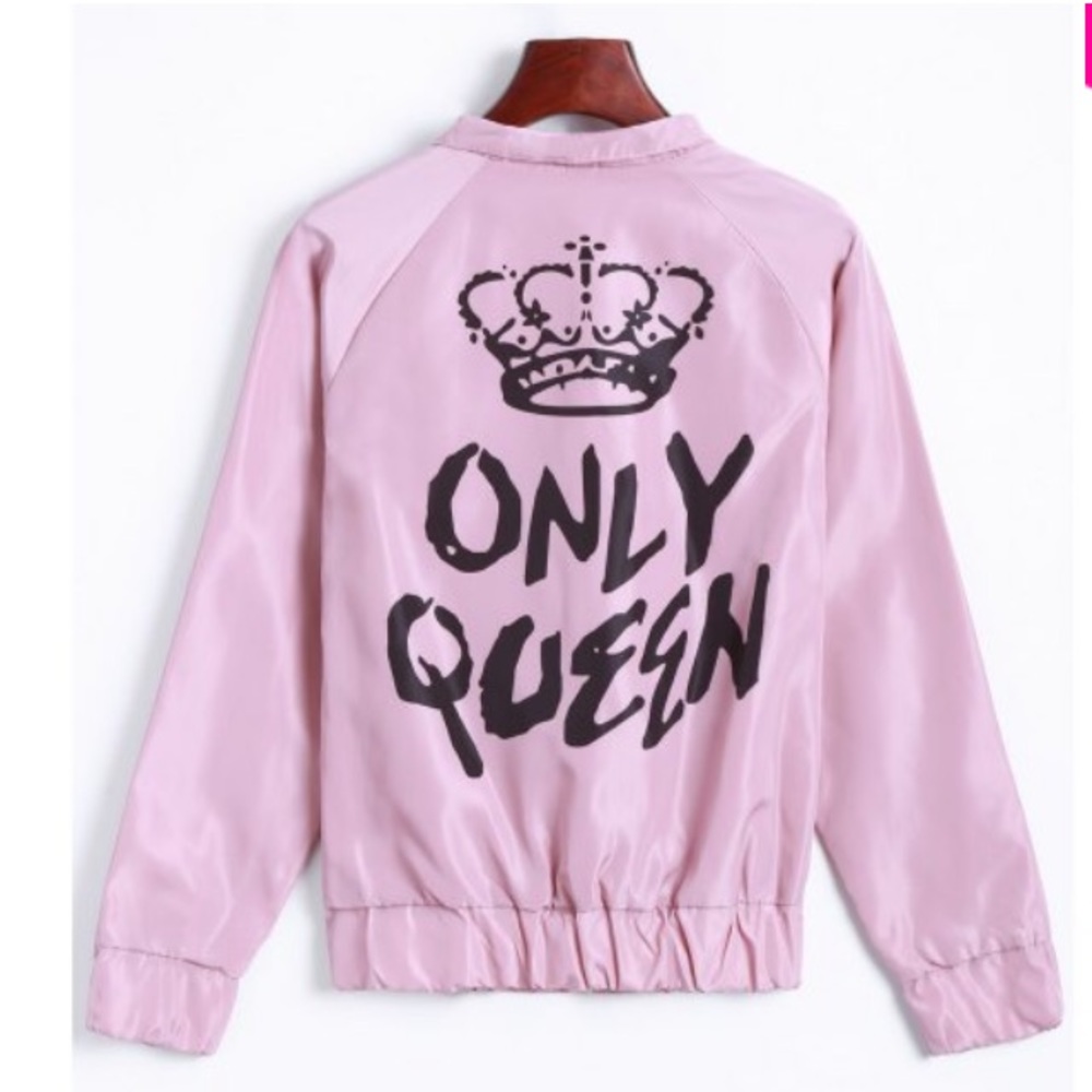 NWT Stand neck back letter windbreaker jacket