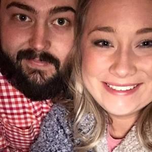 Meet your Posher, Chloe