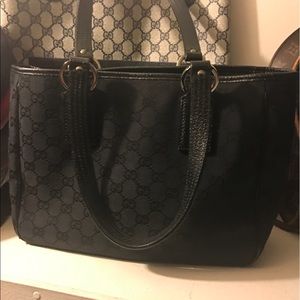 Gucci Small tote authentic