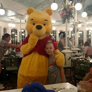 Meet your Posher, Ashley