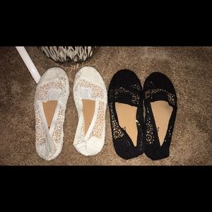 White and Black Crocheted Casual Flats