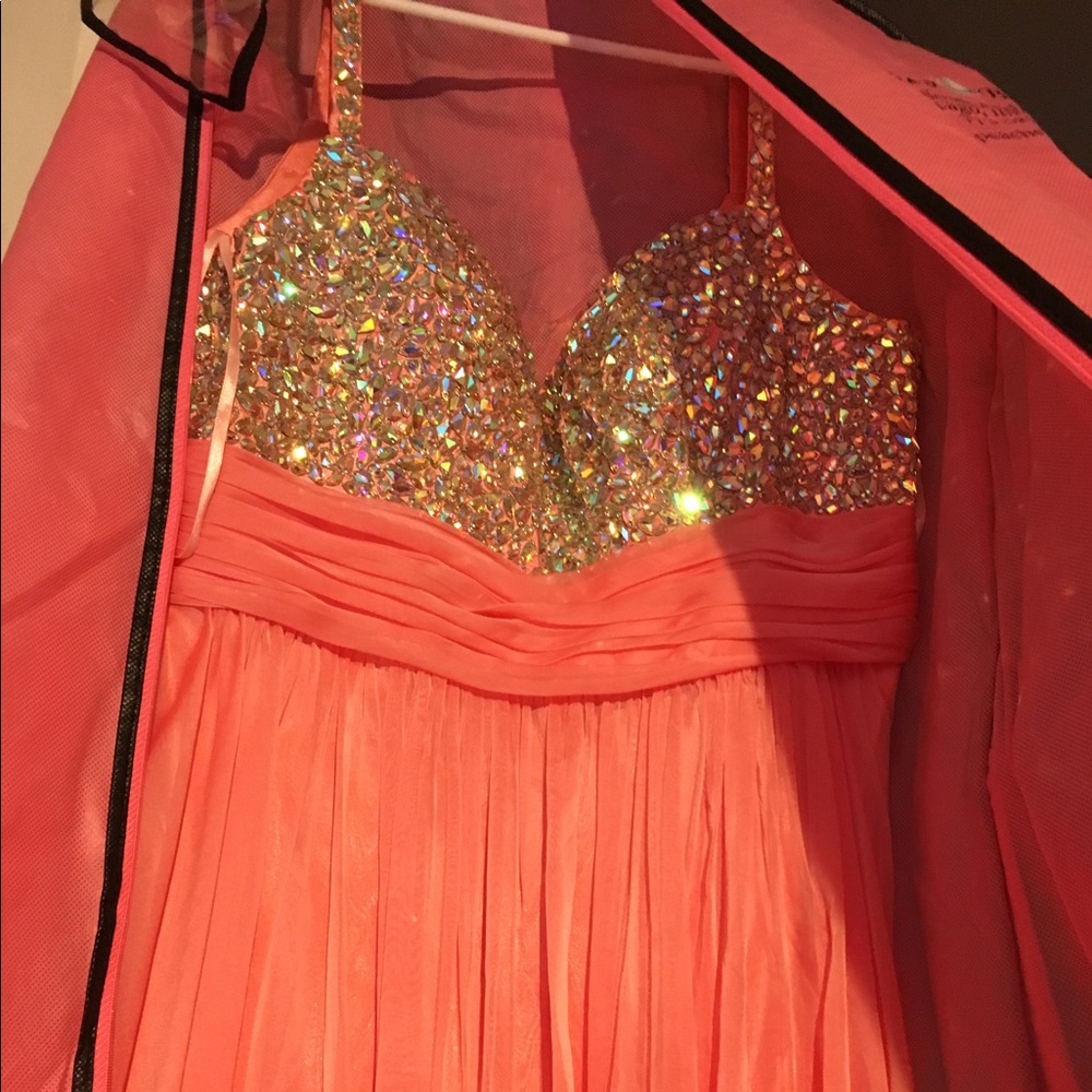 Prom dress