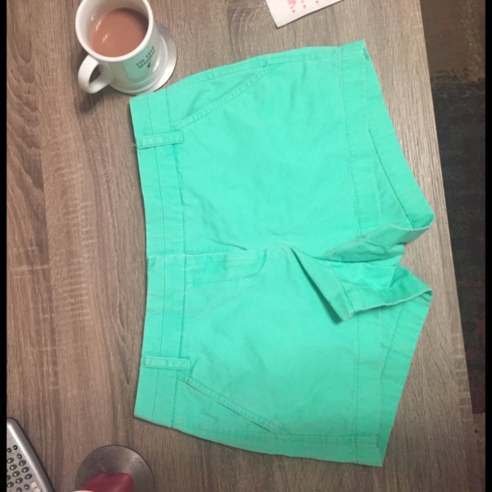 J. Crew chino green shorts size 4