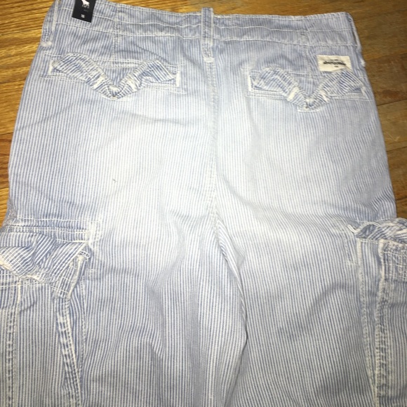 boys shorts - Picture 3 of 3