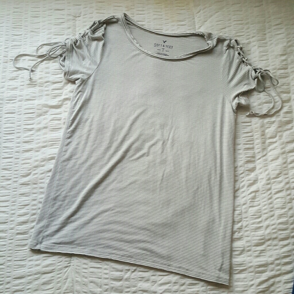 American Eagle Tee