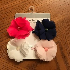 Carter's hair clips