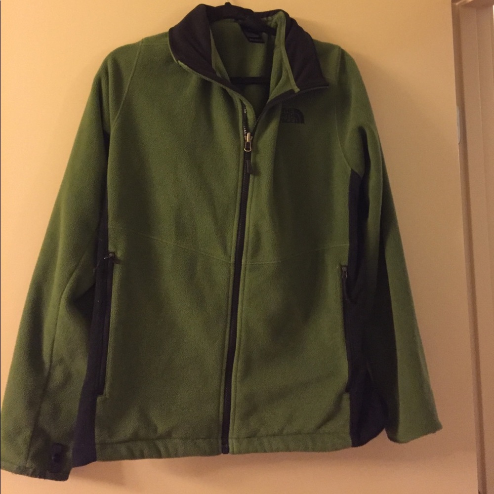 Men's North Face fleece jacket