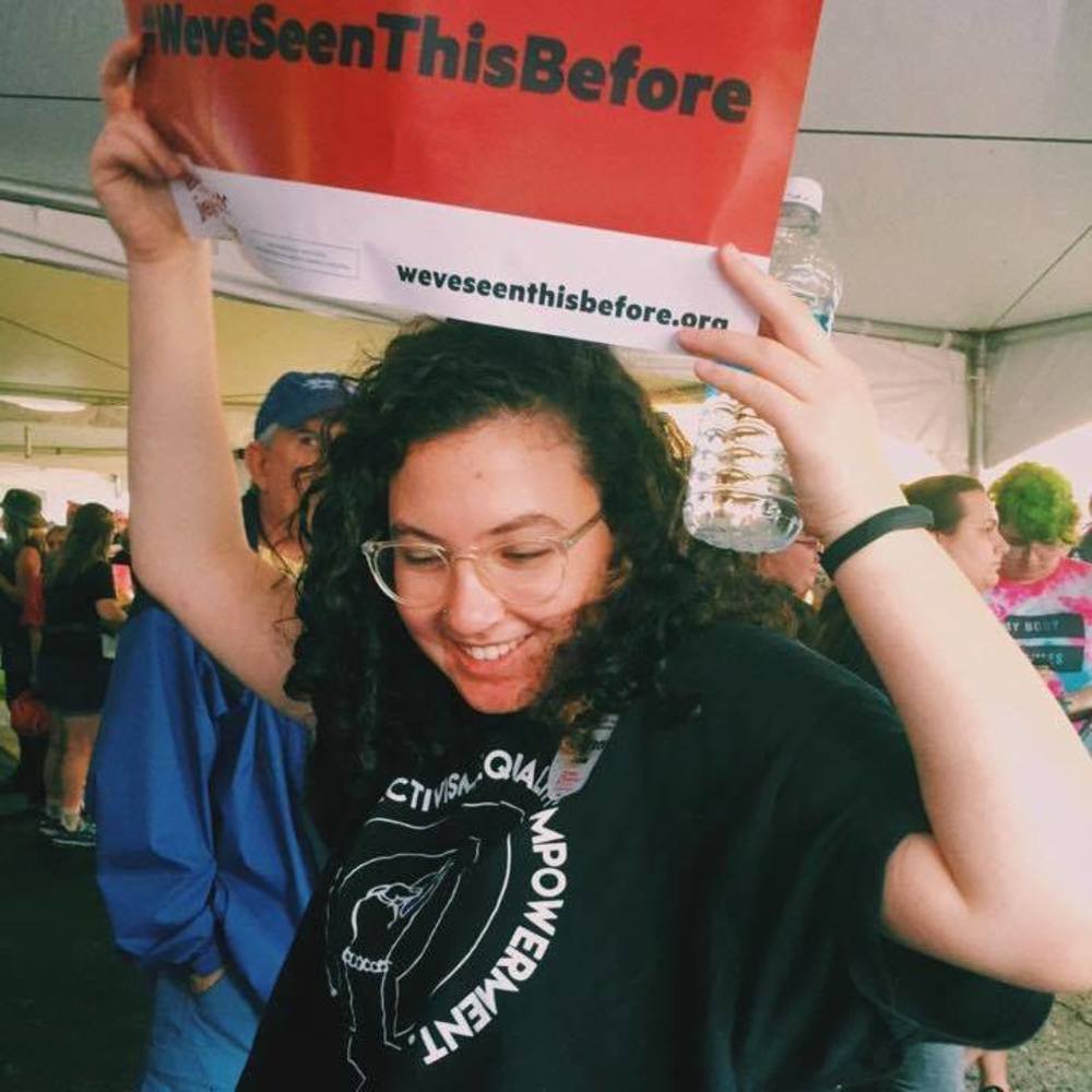 Meet your Posher, Julie