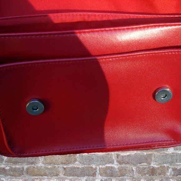 Branciano Shoulder Handbag - Picture 4 of 4