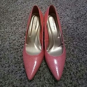 Nwot Pink heels